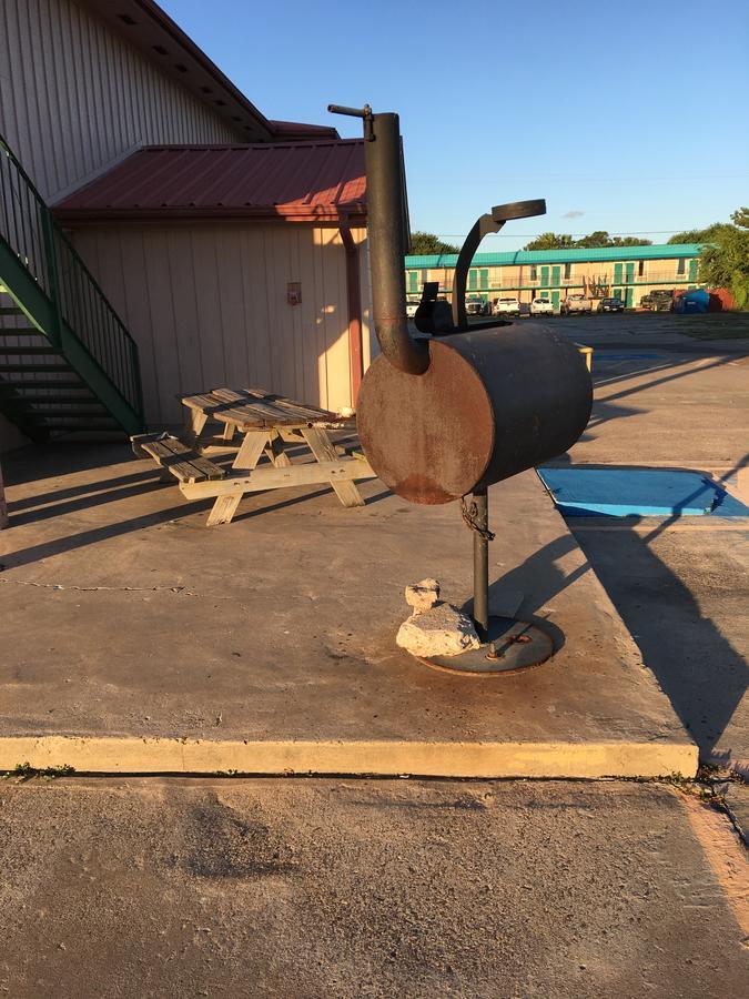 Chaparral Motel Port Lavaca Bagian luar foto