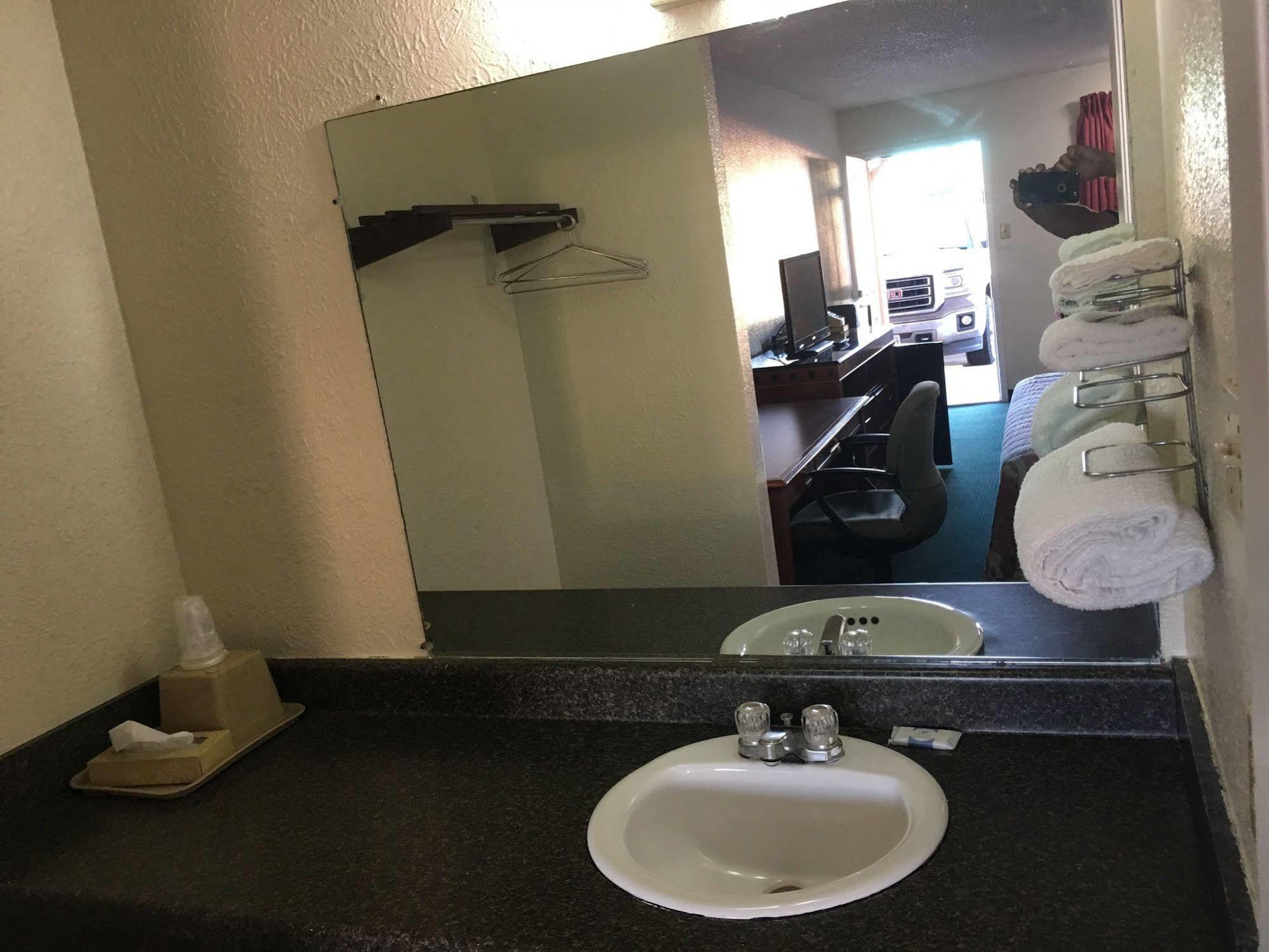 Chaparral Motel Port Lavaca Bagian luar foto